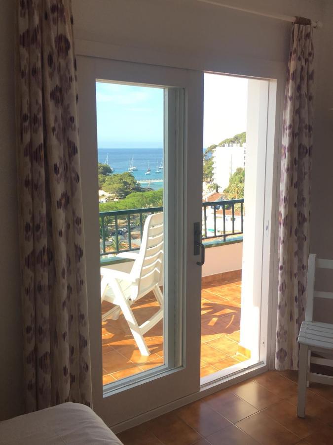 Apartamentos Encanto Del Mar Cala Galdana  Buitenkant foto